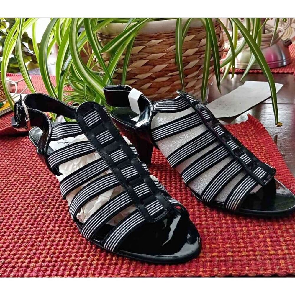 Aj Valenci Built For Comfort Black Striped Heeled Sandals Size 8.5